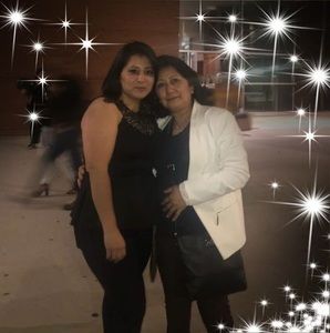 Meet your Posher, Claudia